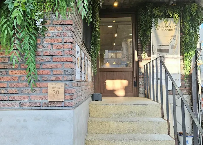 Villa 3 Minutes On Foot From Yeonsinnae Station I Gyeongbokgung Palace - Jongno 3-ga - Gwanghwamun - Bukhansan