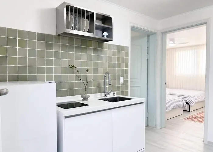 Villa 3 Minutes On Foot From Yeonsinnae Station I Gyeongbokgung Palace - Jongno 3-ga - Gwanghwamun - Bukhansan Seoel